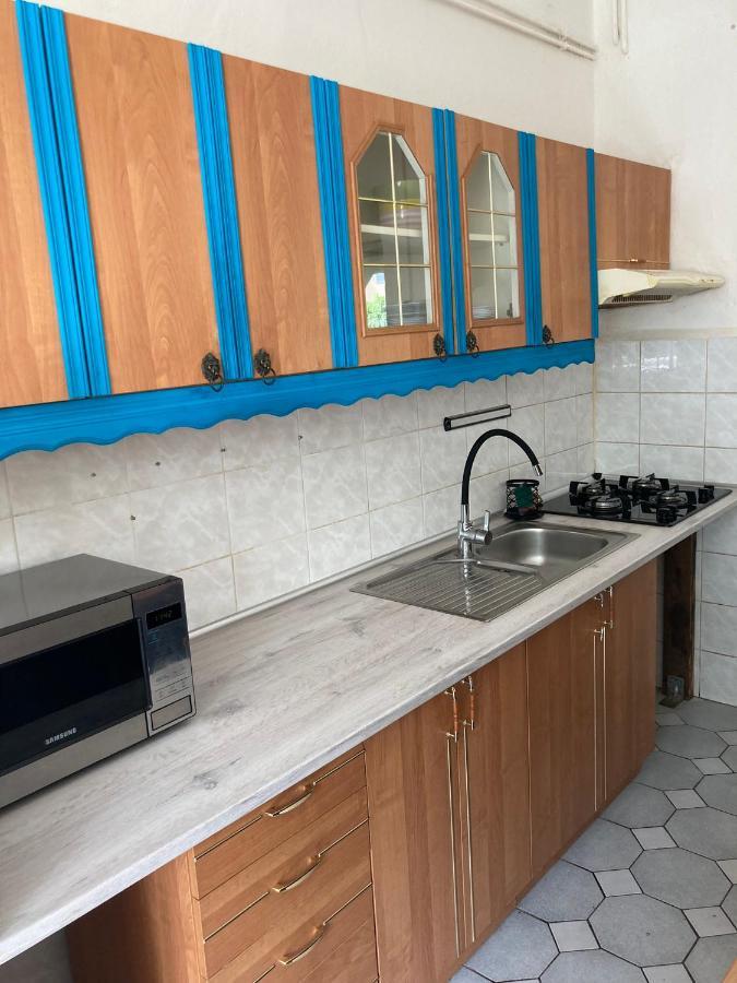 Prijemny Apartman Se Zahradou Ostresany ภายนอก รูปภาพ